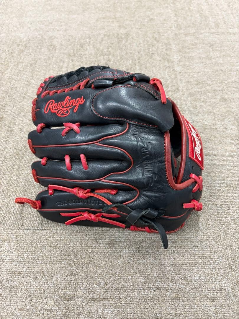 【極美品】Rawlings 軟式グローブ 黒/赤 大人用　ピッチャー用 純正品