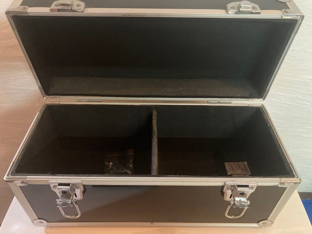 7インチ　アルミ製　レコードケース 黒　ハードケース