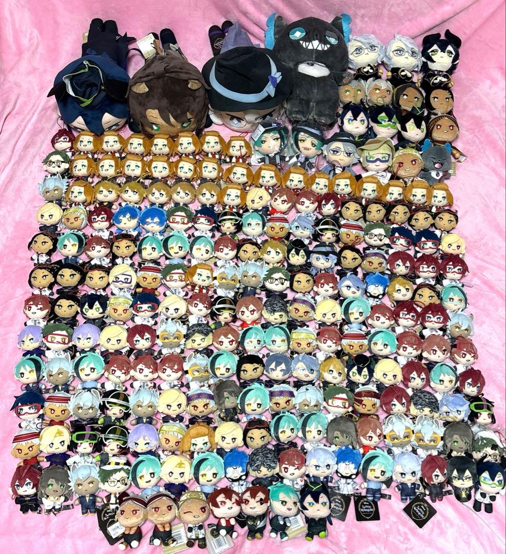 ツイステ ぬいぐるみ類 大量まとめ売り