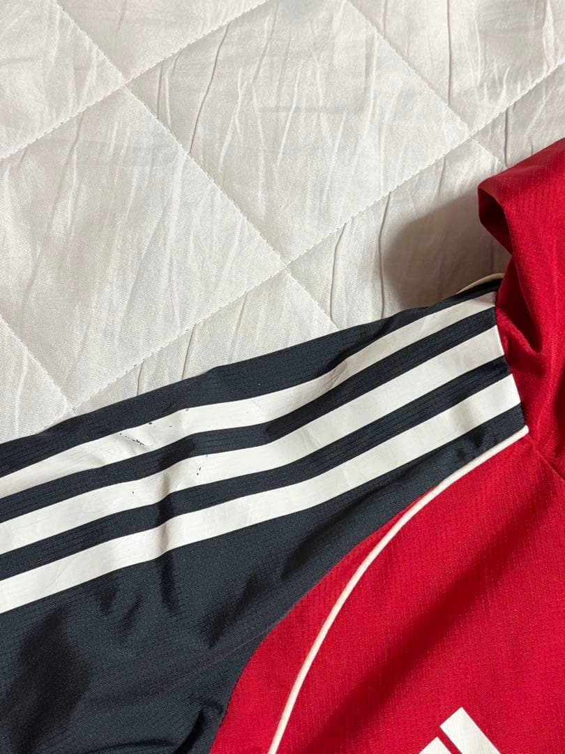 【レア商品】リヴァプール アディダス 06年製 ハーフジップ ヴィンテージ