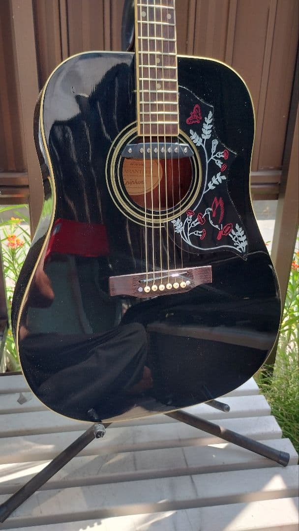 美品 Epiphone DR-100 BK ハミングバード W.P.U付エレアコ