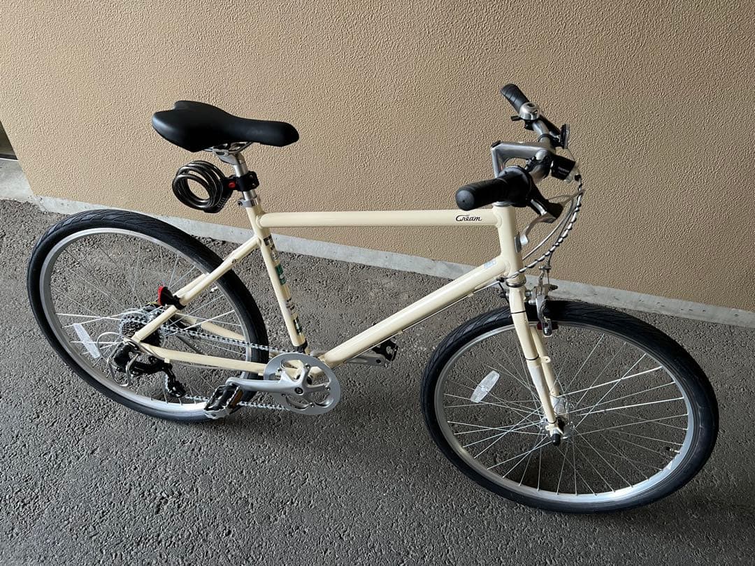 スポーツ自転車　数キロ試乗のみの新品同様の極上美車