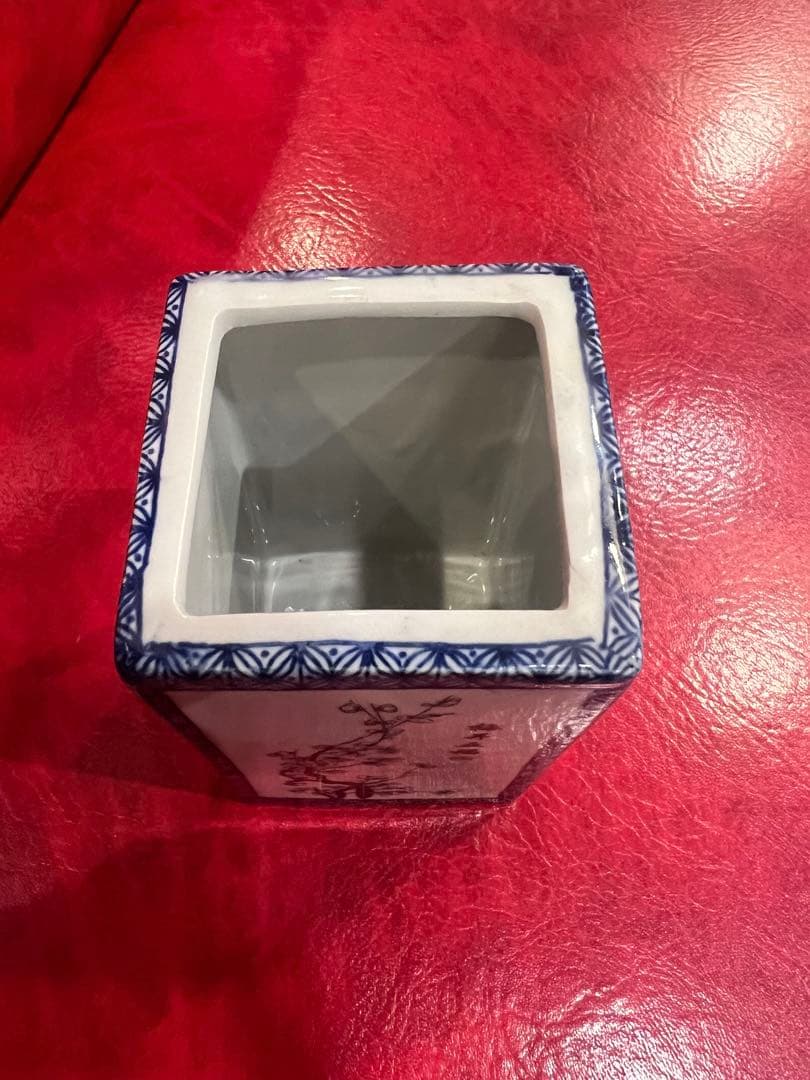 蔵出し　中国骨董　大清乾隆竹と梅の絵柄 陶磁器花瓶