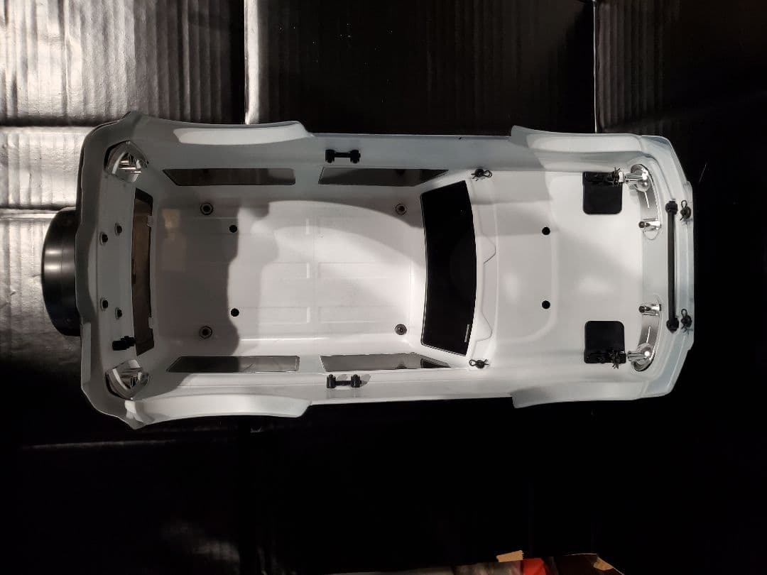 CC-02フォード　ブロンコボディ