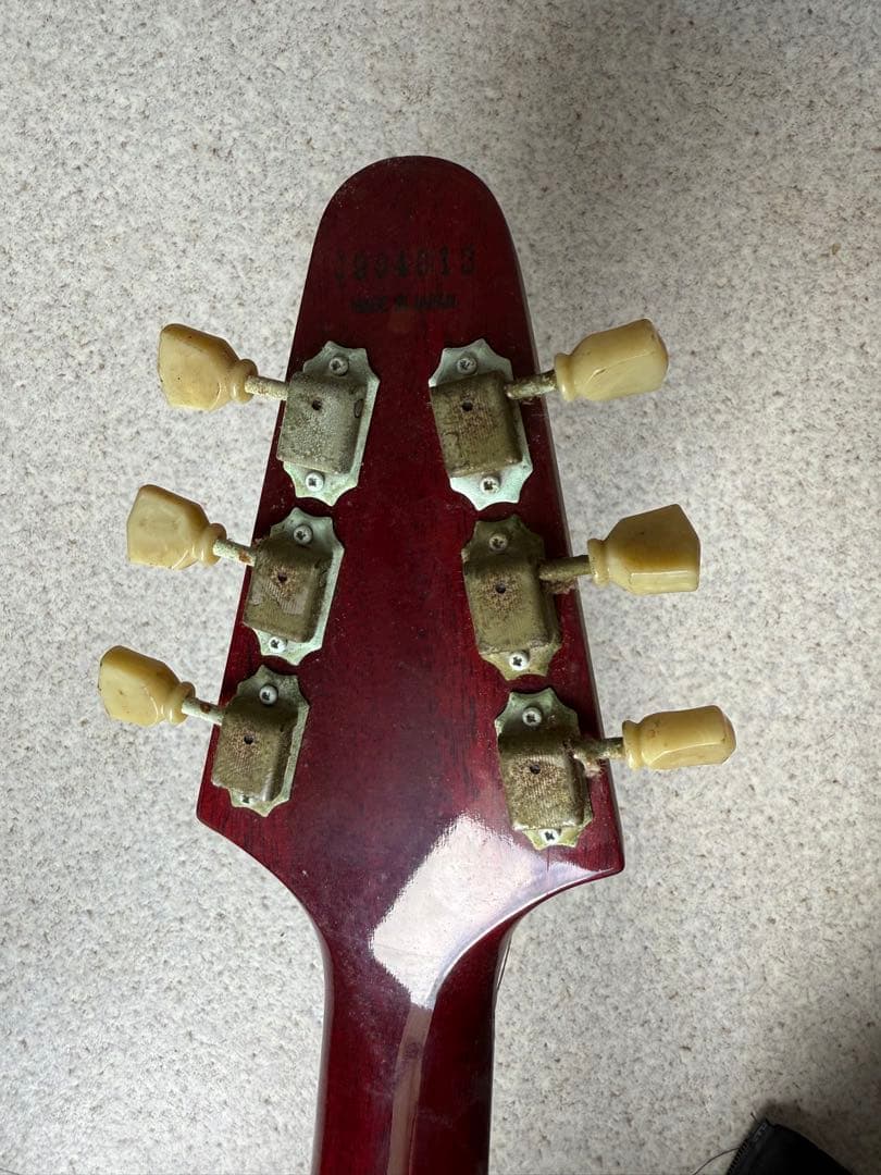 BurnyフライングV エレキギター レッド