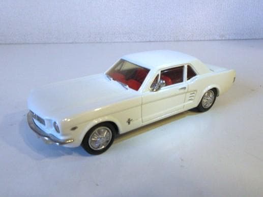 特価 AMR (1/43) フォード MUSTANG COUPE