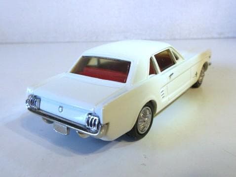 特価 AMR (1/43) フォード MUSTANG COUPE