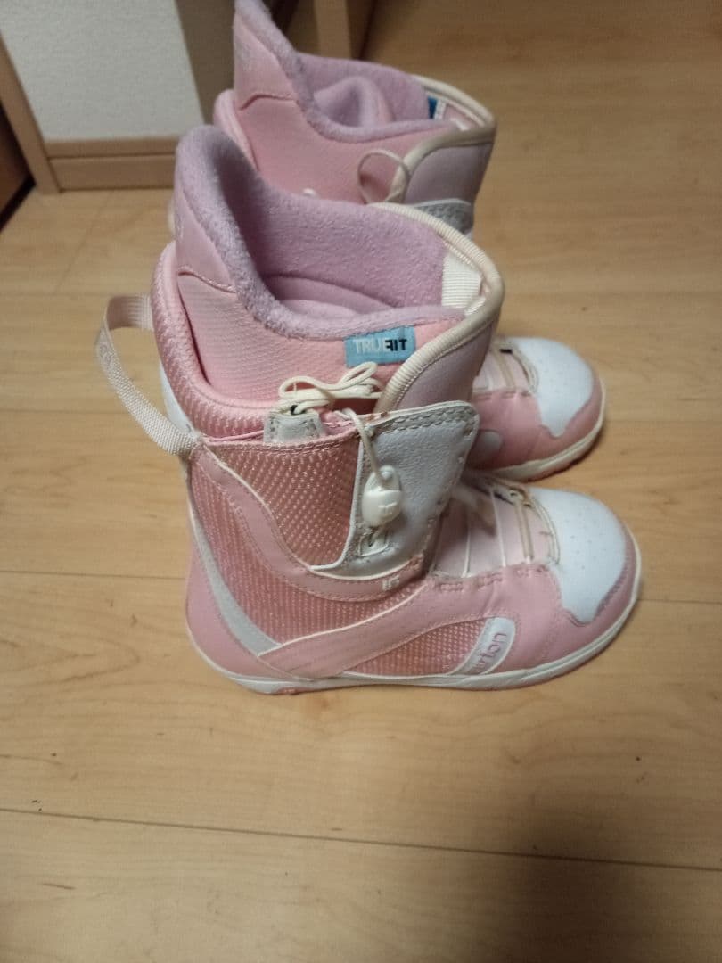 スノーボード　ブーツ　　ピンク×ホワイト　レディース　23cm