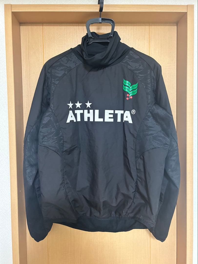 ATHLETA ピステ・ウィンドブレーカーセット ブラック　M