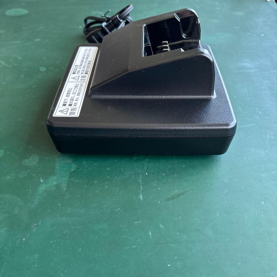 K*i様 電動自転車用充電器 スタンド型