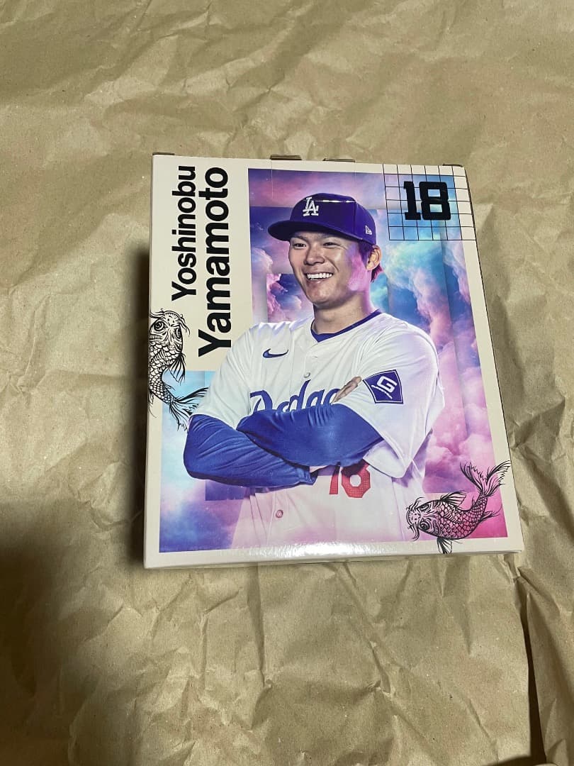 【未開封！】山本由伸 ボブルヘッドとヘルメット