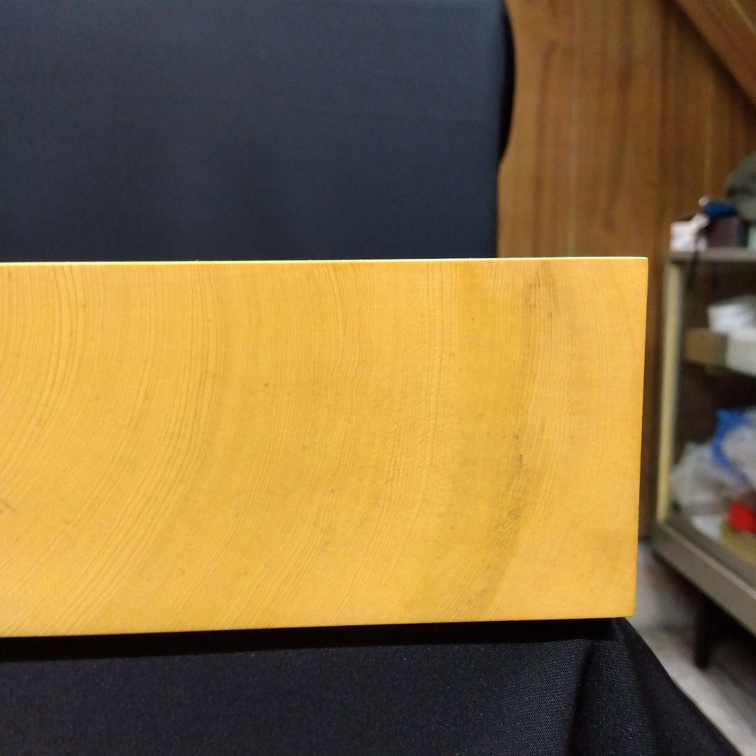 【国産　本榧　２寸卓上碁盤　柾目②】