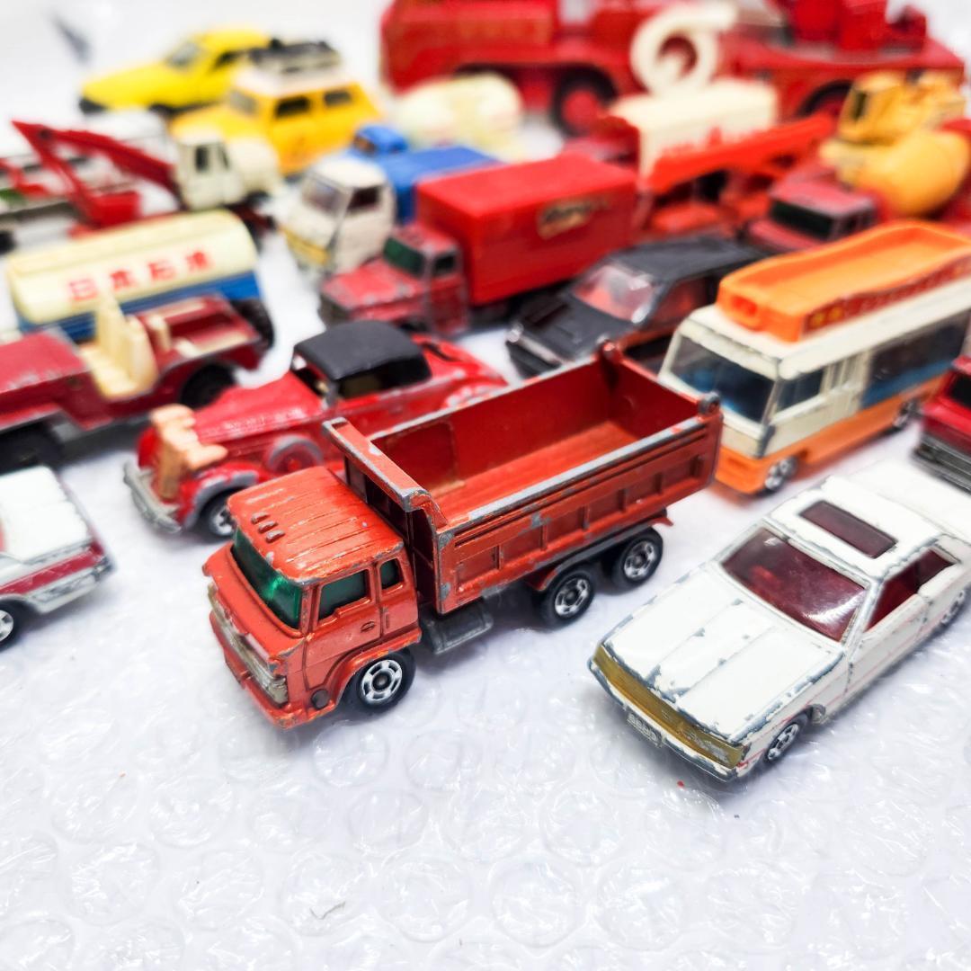 トミカ 日本製 セット トラック ダンプ スカイライン セドリック 消防車等