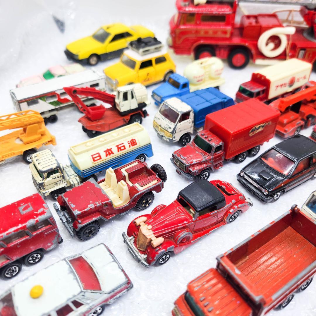トミカ 日本製 セット トラック ダンプ スカイライン セドリック 消防車等