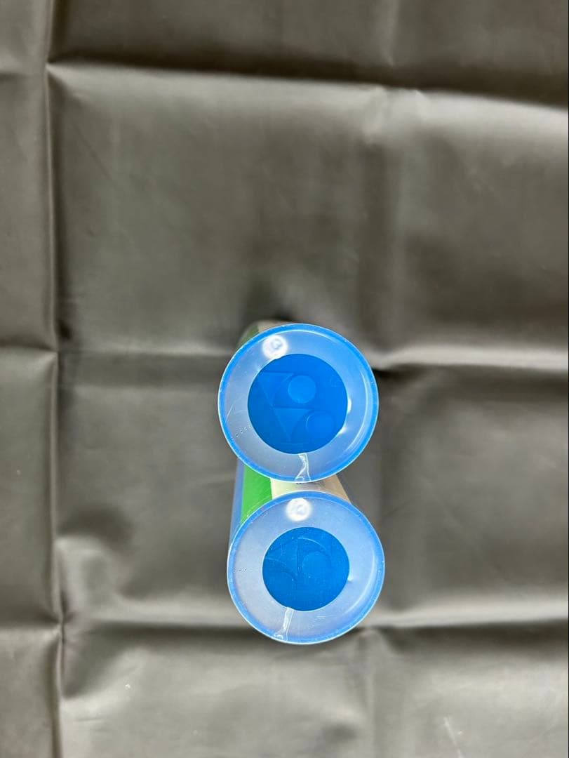 YONEX シャトル 2本 （AS-600 + STANDARD II）