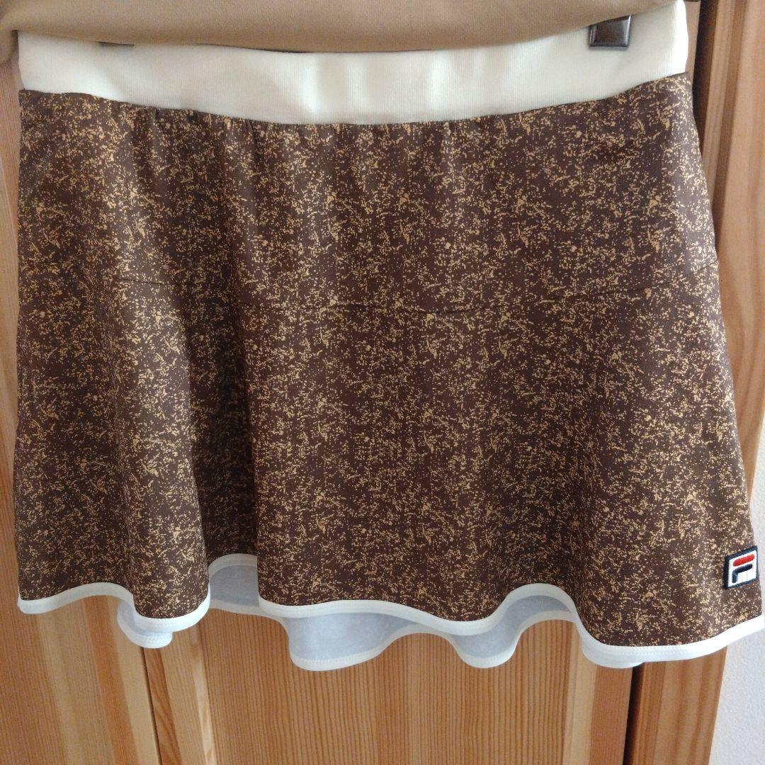 FILA　スコート未使用タグ付➕️Tシャツ　上下２点セット　テニスウエア『XL』