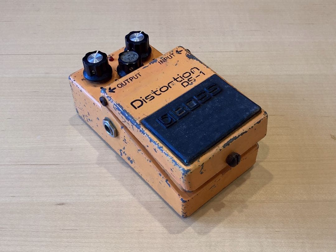 BOSS DS-1 最初期 7200 1978年7月 銀ネジ スケルトンスイッチ