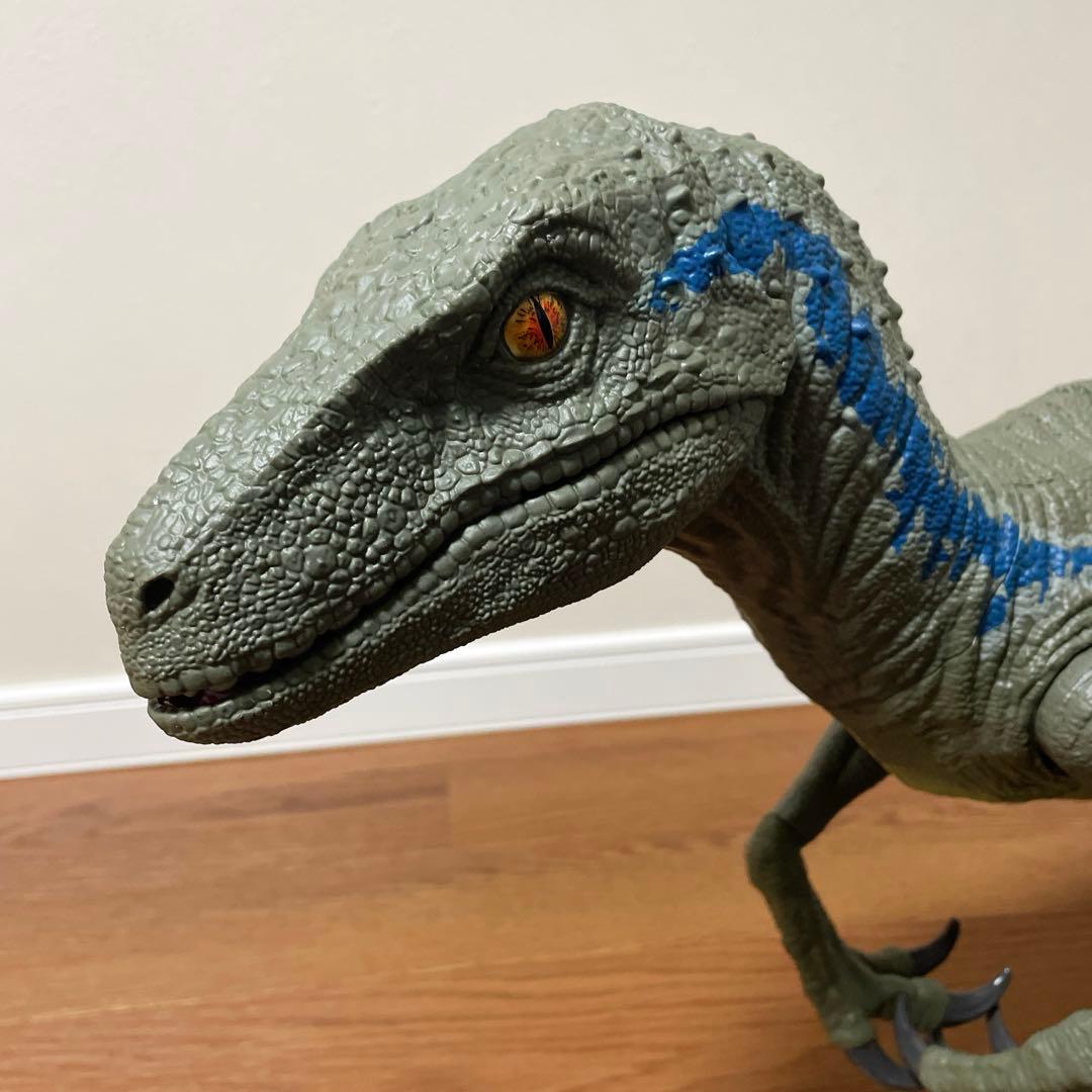 マテル　スーパービッグ　ブルー　ヴェロキラプトル　ジュラシックワールド　恐竜