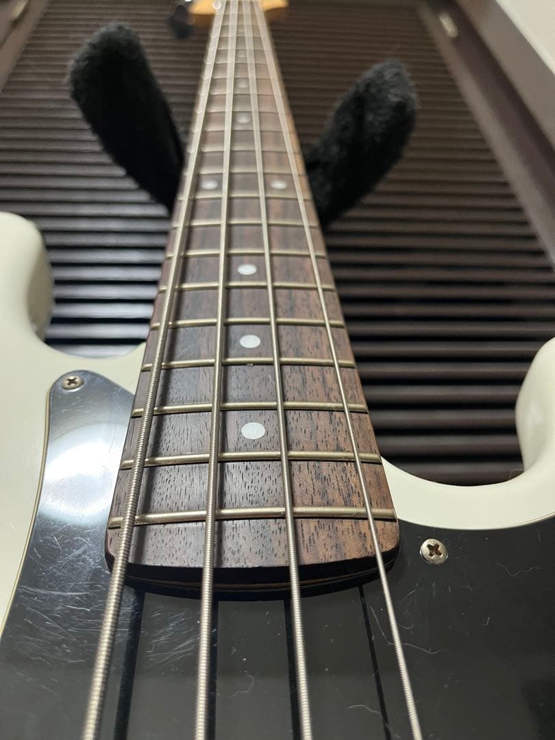 最終価格　Squire by fender affinity プレシジョンベース