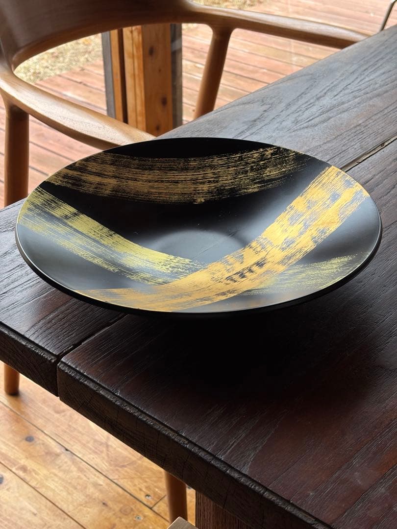 山田平安堂 漆器⭐︎黒と金のストライプ模様の大皿