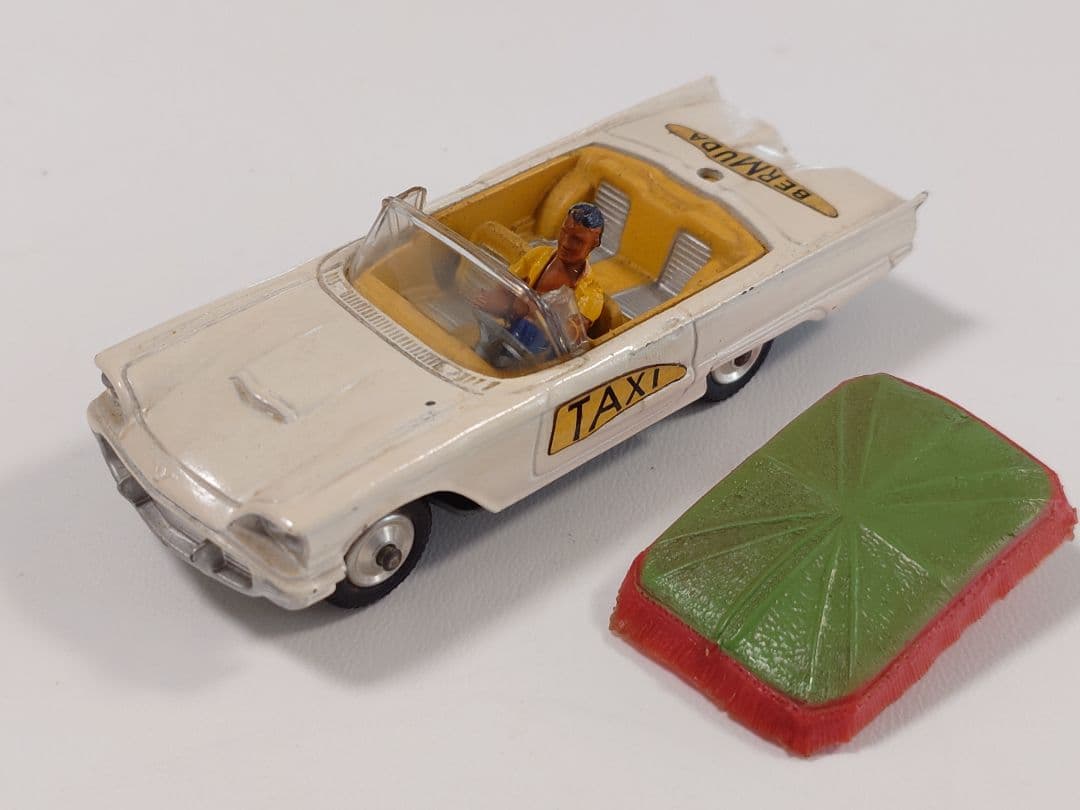 【SALE】 CORGI No.430 FORD BERMUDA TAXI
