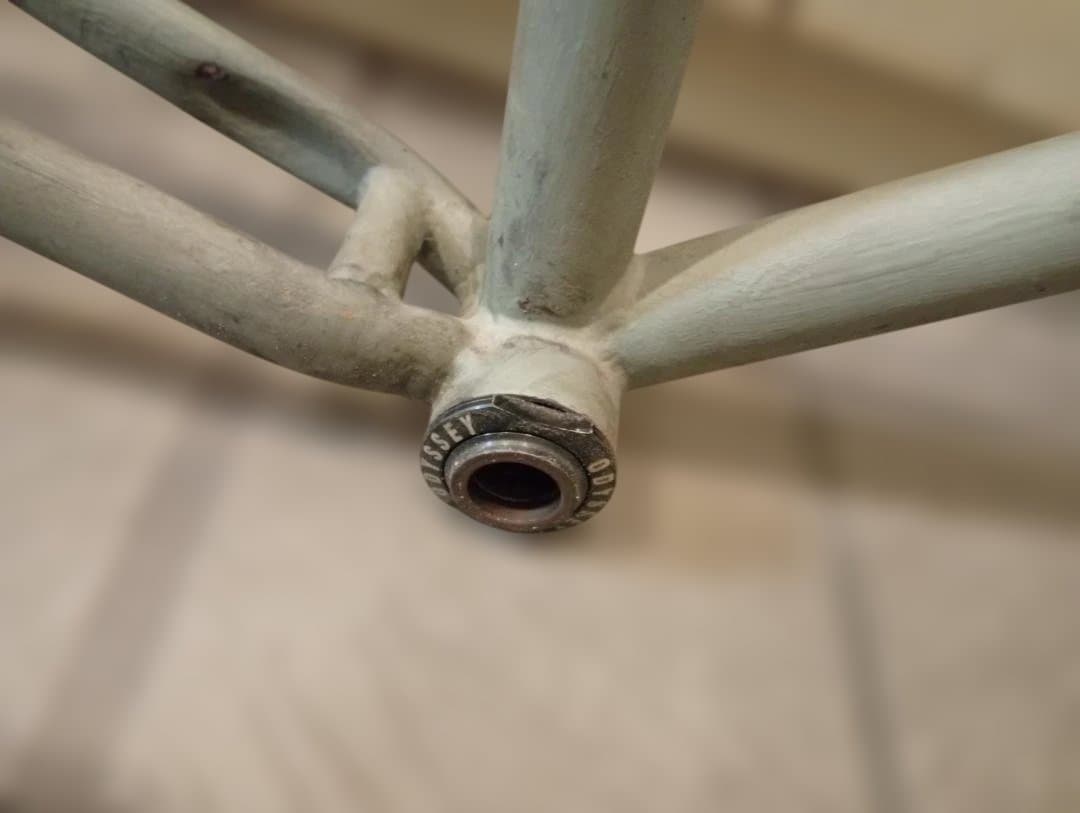 スチールピストフレーム 700c