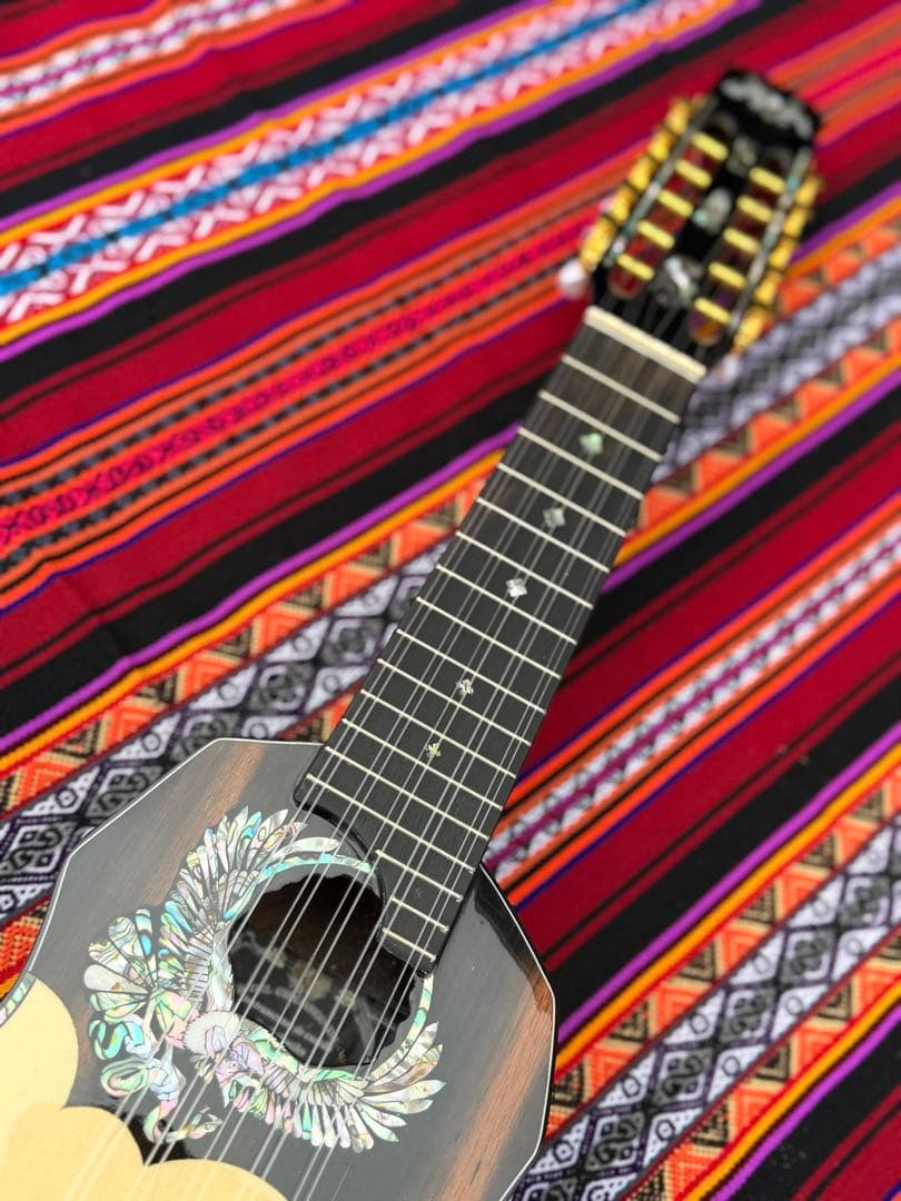 新品　未使用　チャランゴ　フォルクローレ　charango コンドル　ケーナ