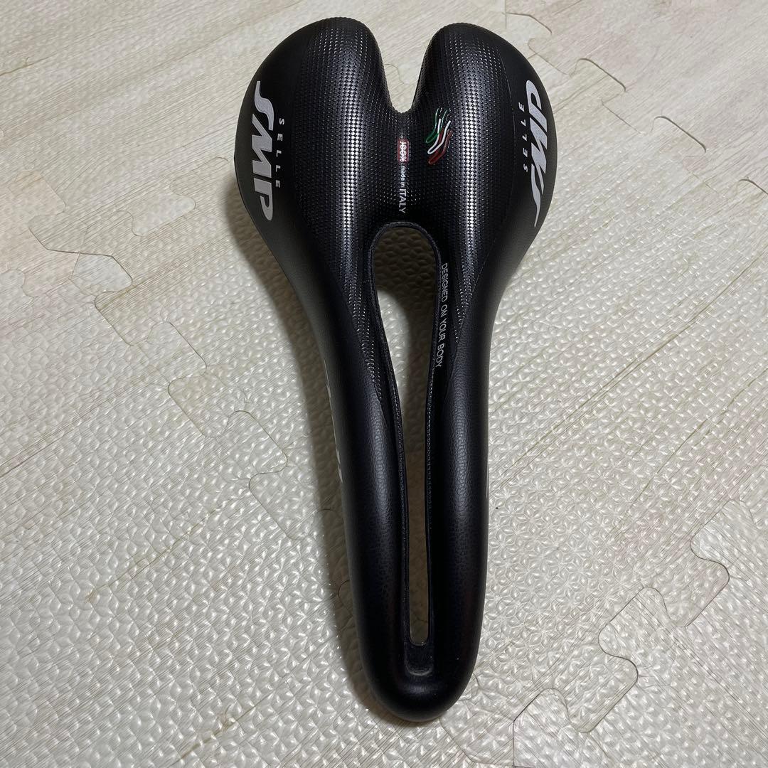 SELLE SMP（セラ エスエムピー） HELL（ヘル） サドル　ブラック