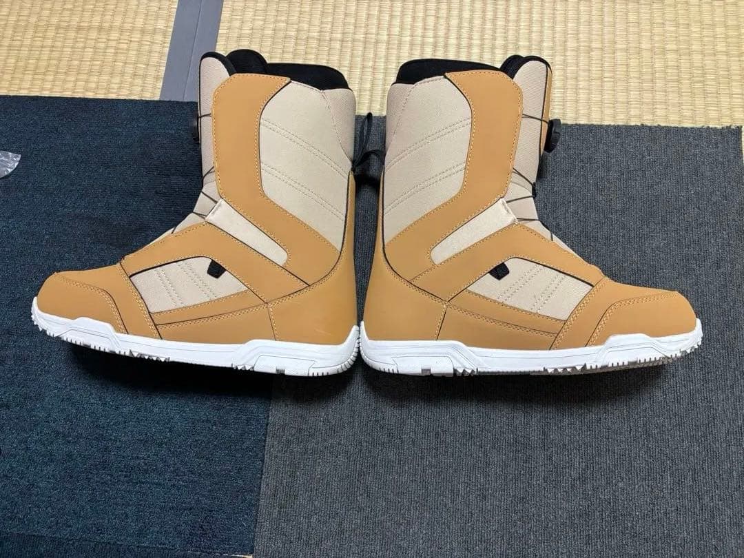 KISS MARK ベージュ スノーボードブーツ