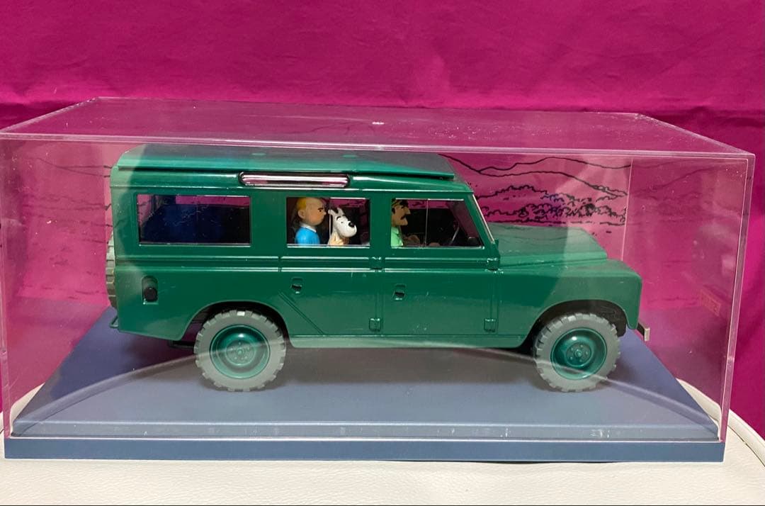 【タンタンTintinの車 LAND-ROVER ランドローバー 1/24】