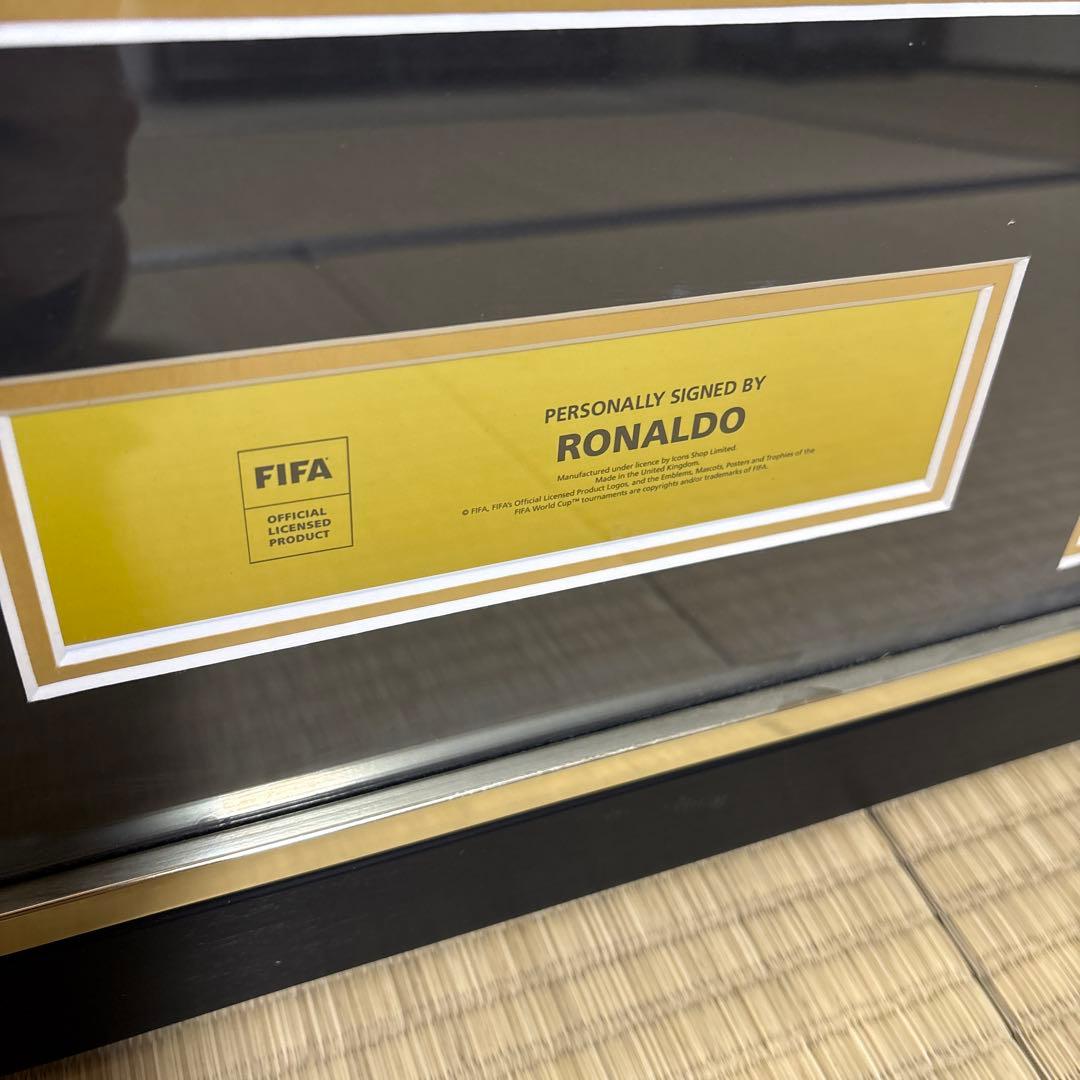 こ*ー様 icons社　ロナウド　直筆サイン入りユニフォーム　額装済み　ブラジル
