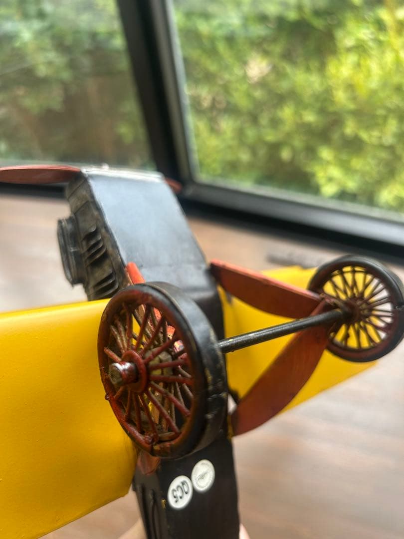 ブリキ飛行機✈️JN-7H イエロー二重翼機モデル