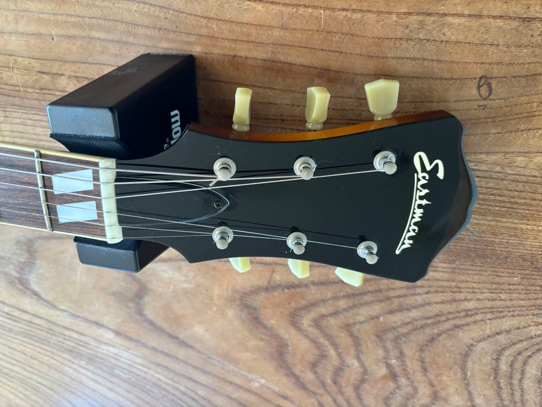 Eastman AR-175CE Sunburst ハードケース付属