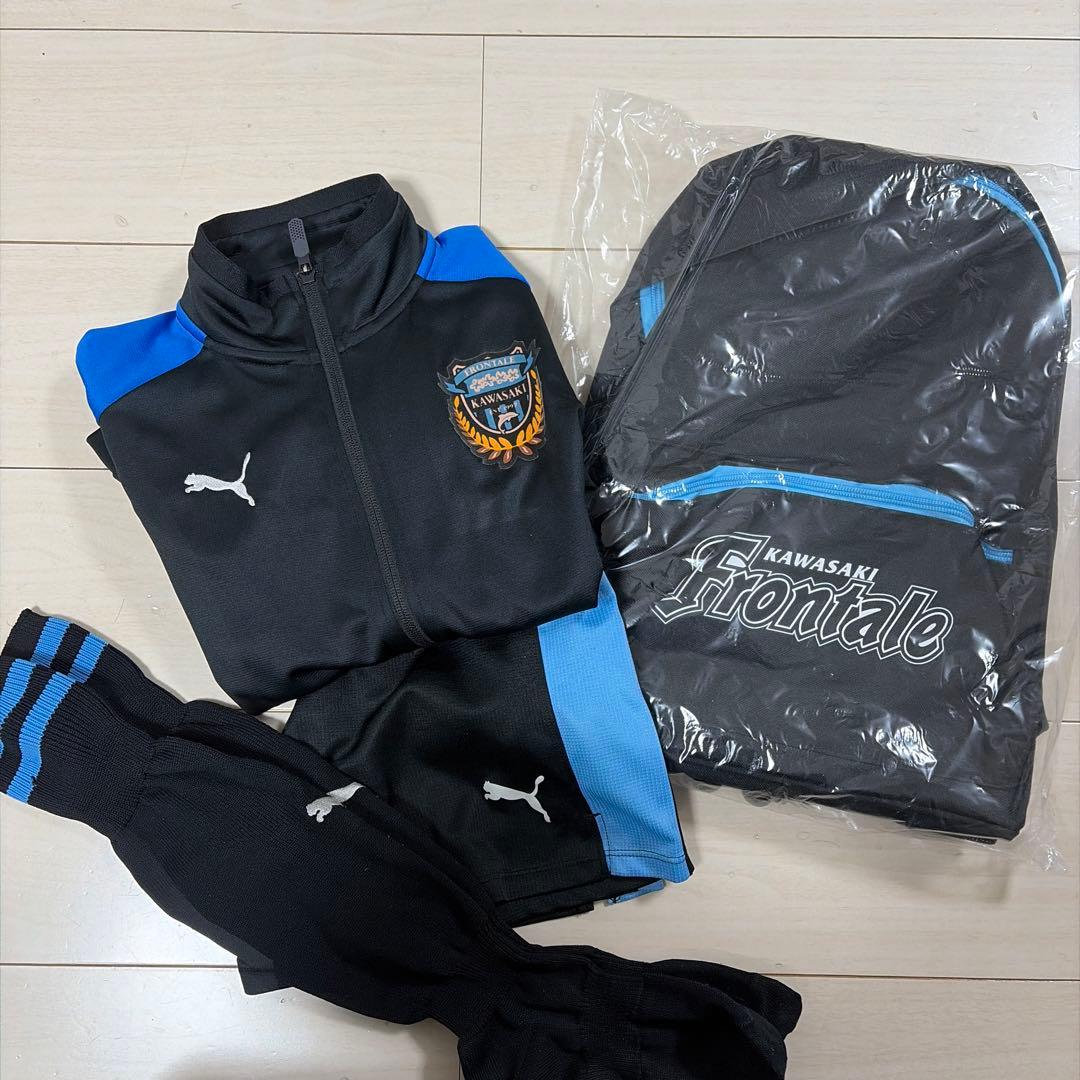 川崎フロンターレ ジャケット・パンツセット、バック未使用