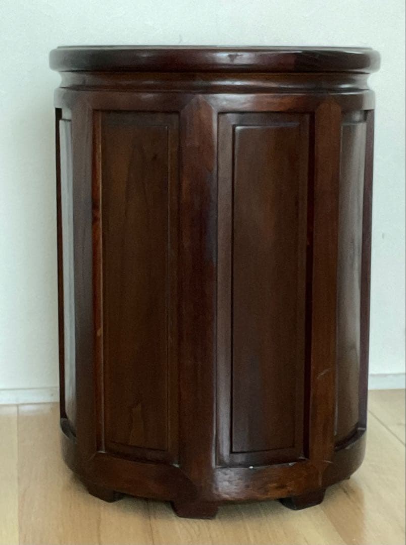 李朝家具　丸型スツール　蝶　蝶番　小引き出し付き　収納　椅子　サイドテーブル