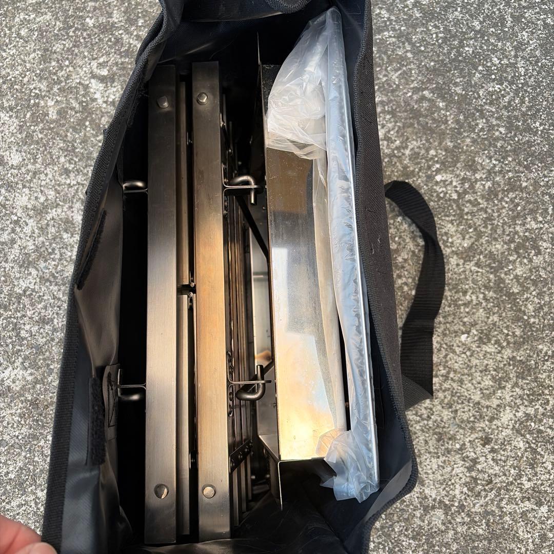 コールマン　焚き火台　ステンファイアプレイスIII