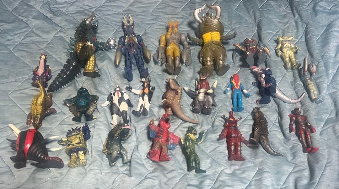 ウルトラ怪獣シリーズ　怪獣ソフビ　24体セット