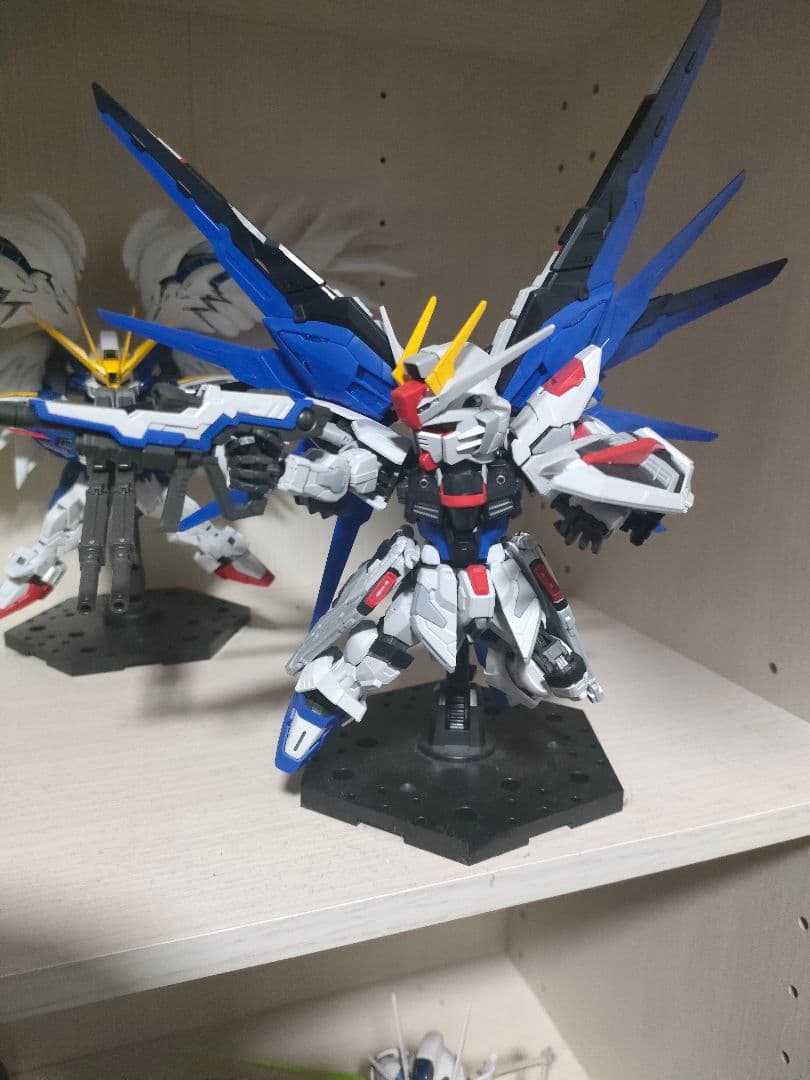 MGSD フリーダム　ウィング　バルバトス　エアリアル　プラモデル　組立済み