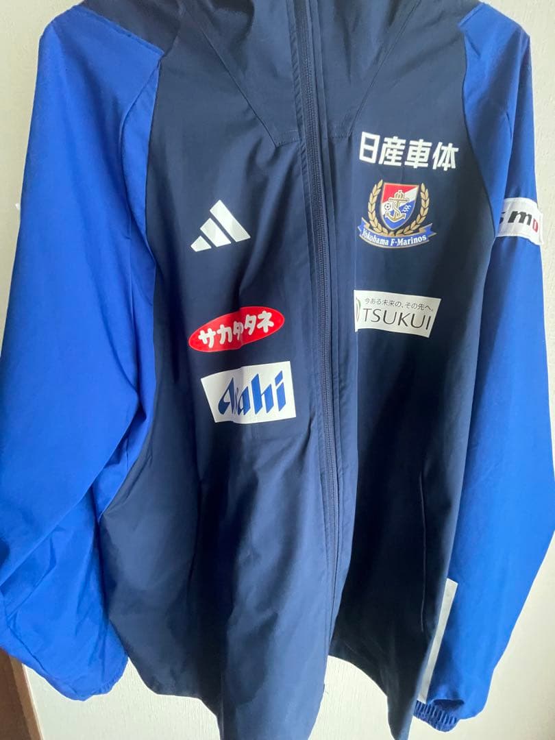 横浜Fマリノス　2024オールウェザージャケット　公式トレーニングウェア