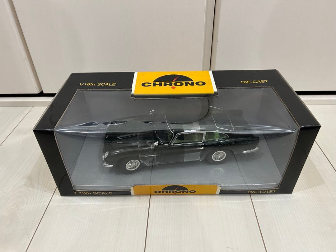 希少 1/18 アストンマーチン DB5 グリーン CHRONO 未展示