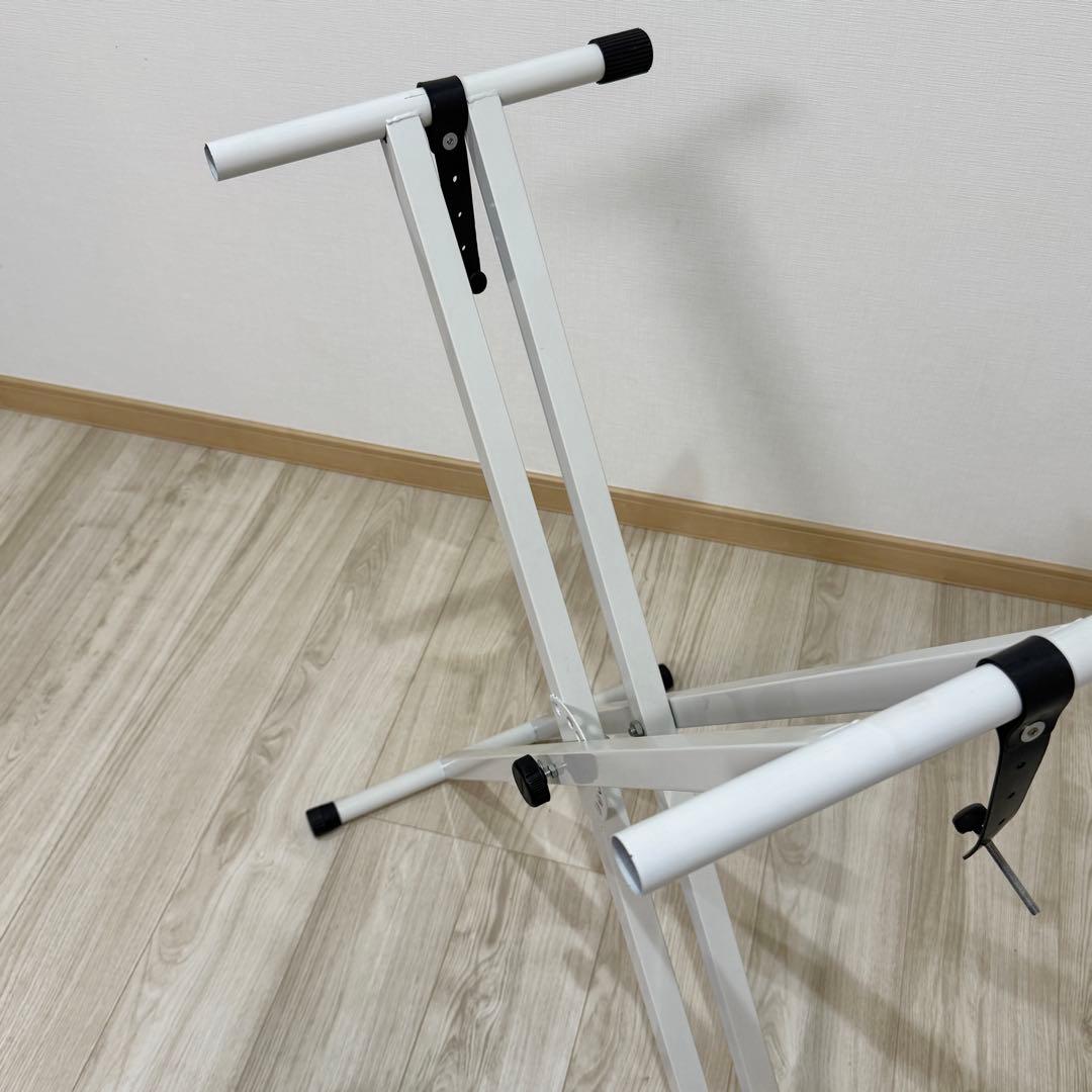 KORG 電子ピアノ B2 21年製 ホワイト スタンド付き 送料込み