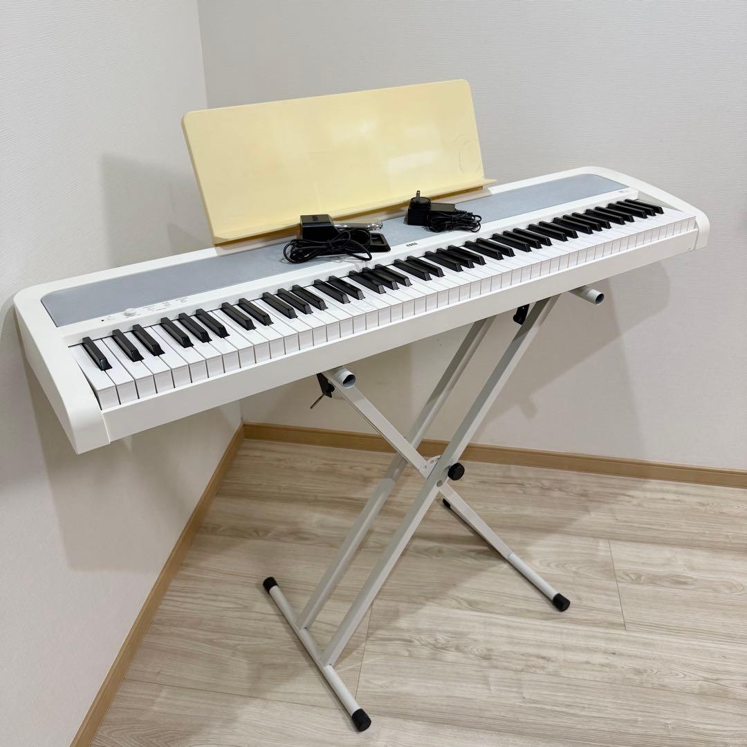 KORG 電子ピアノ B2 21年製 ホワイト スタンド付き 送料込み