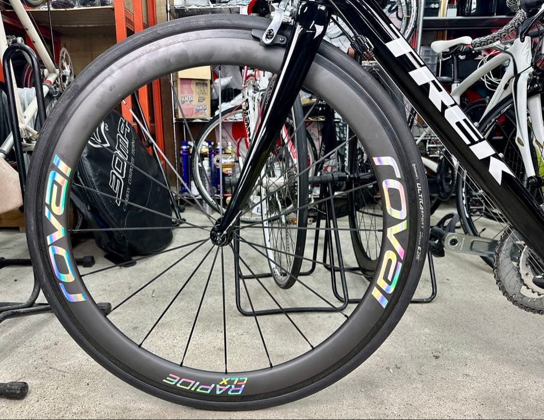 TREKフルカーボンカーボンホイール！基本分解発送送料無料！EMONDA S4