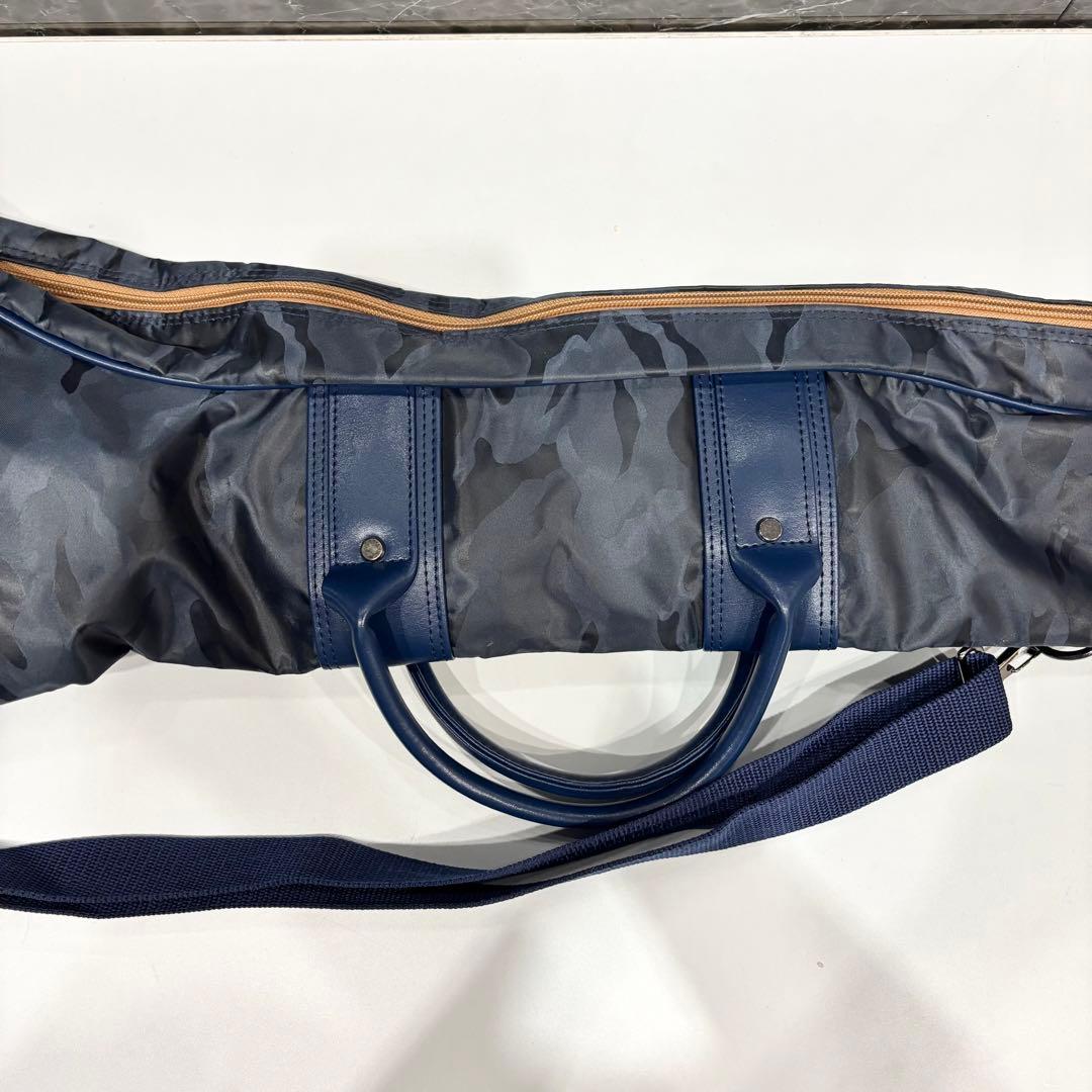 新品バーニーズニューヨーク　さりげない上品なネイビーカモ柄高機能クラブケース限定