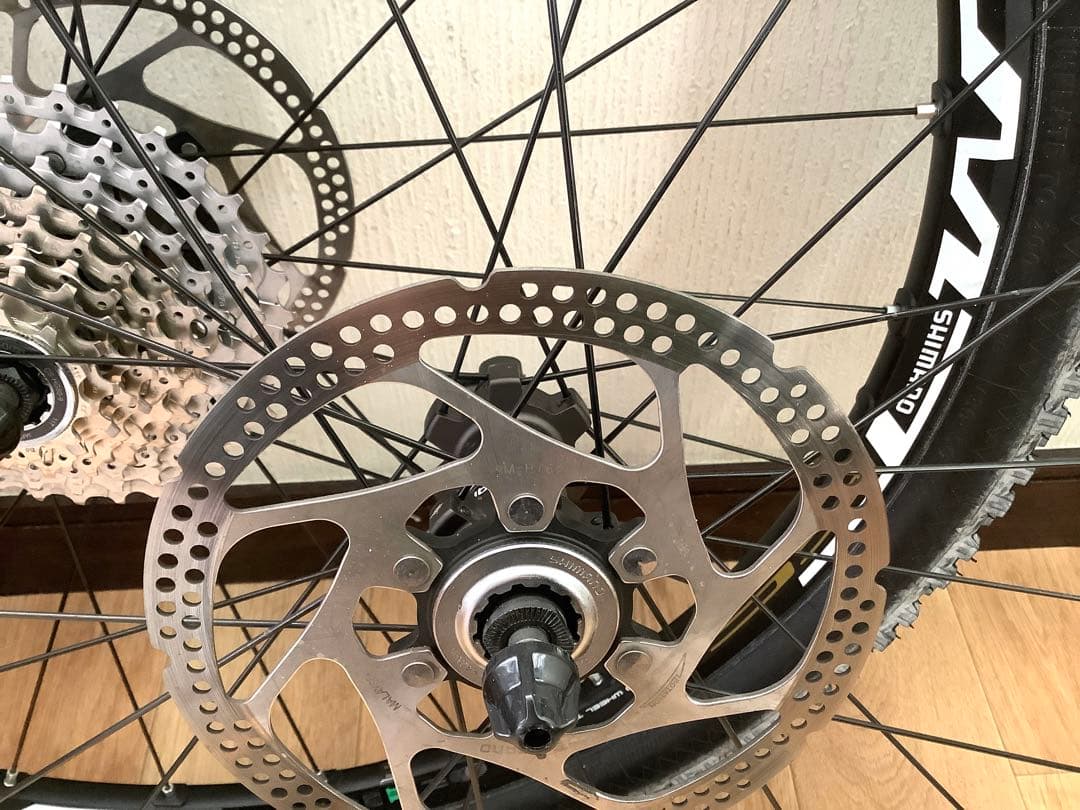 SHIMANO 26 インチ MTBホイールセット