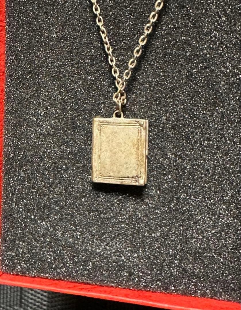 ロケットペンダント ファイナルファンタジー7 クライスシコア ラブレス FF7