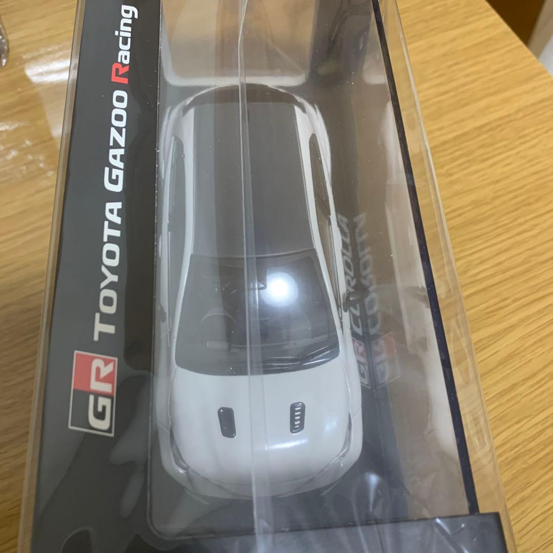 1/30新品未開封 GRカローラカラーサンプルミニカースーパーホワイトII
