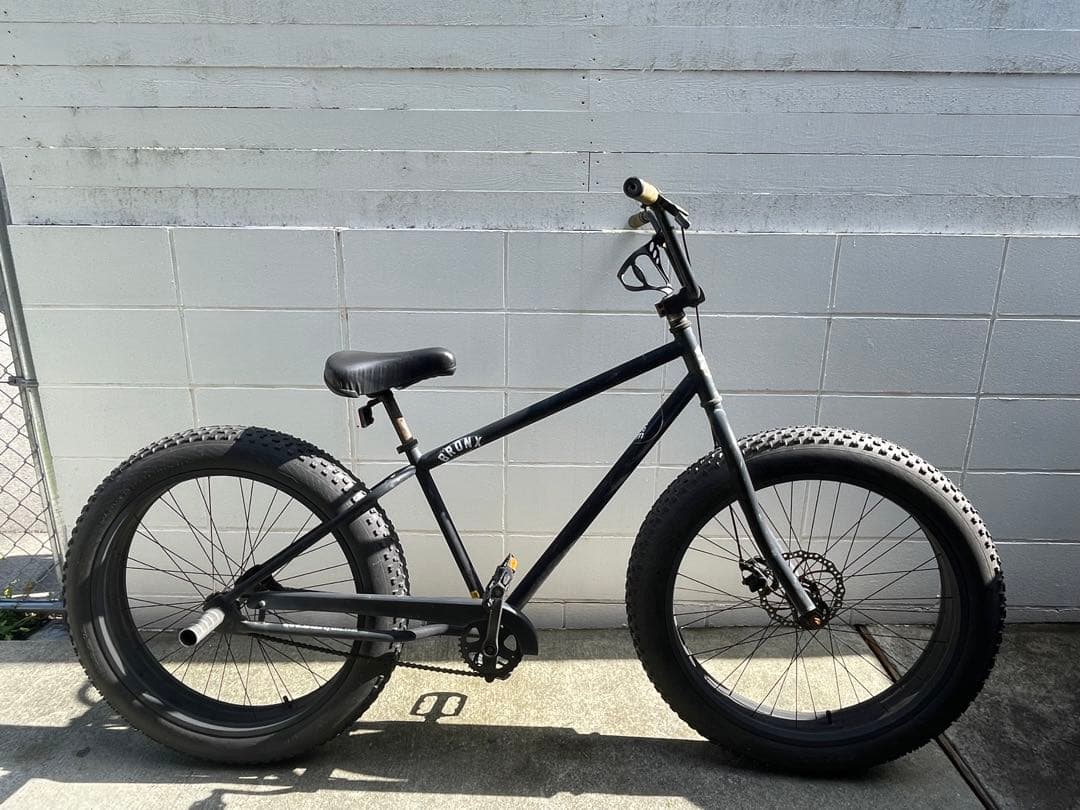 Bronx ブロンクス　ファットバイク　26インチ