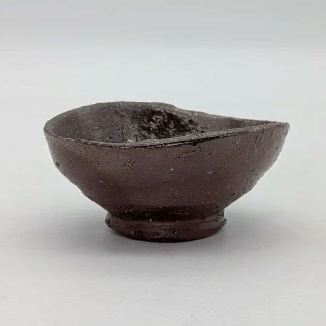 隠崎隆一 備前焼 酒呑 共箱共布 ぐい呑 酒器 酒盃 酒杯 食器 お猪口 在銘