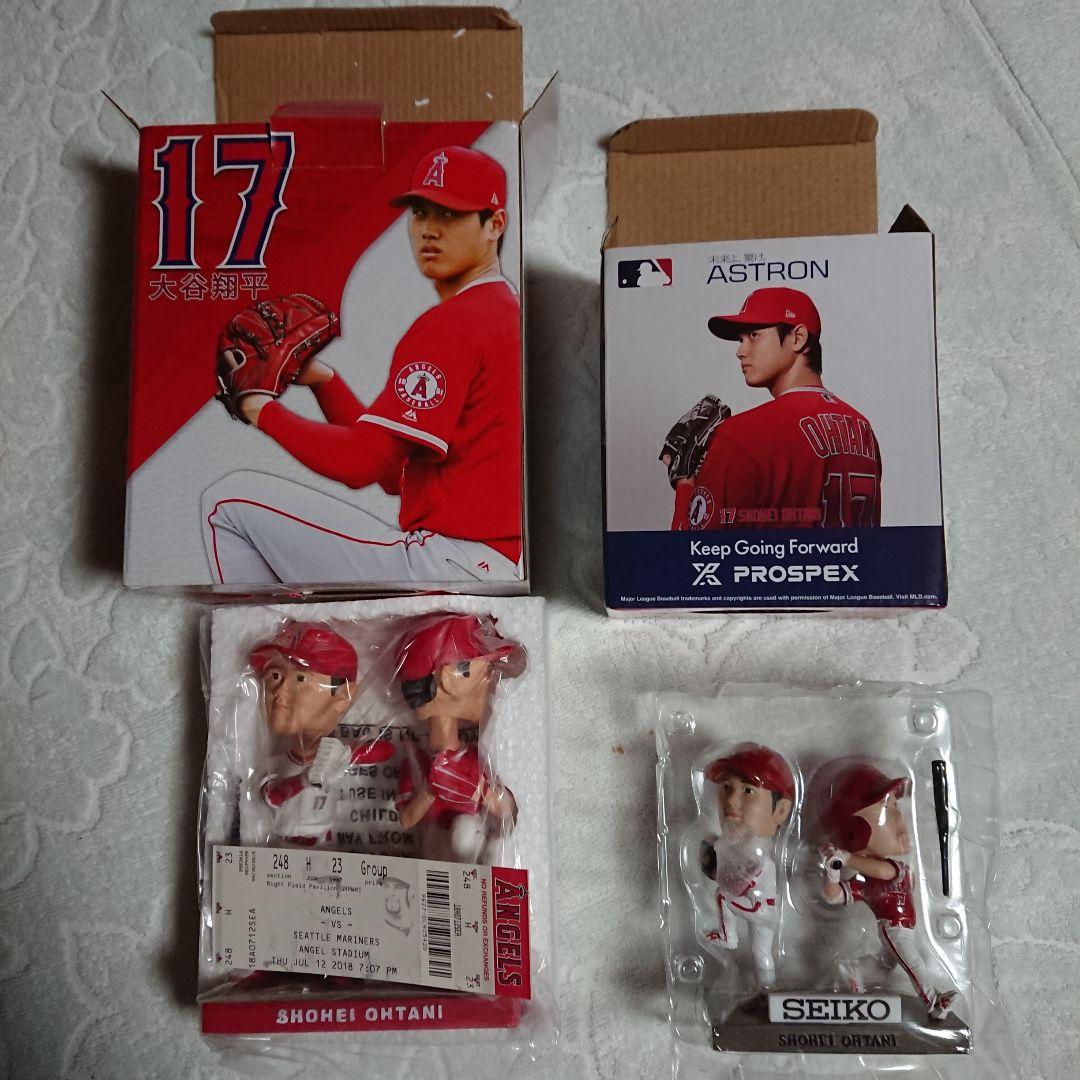 9【チケット付】大谷翔平 二刀流 ダブル・ボブルヘッド フィギュア/首振り人形